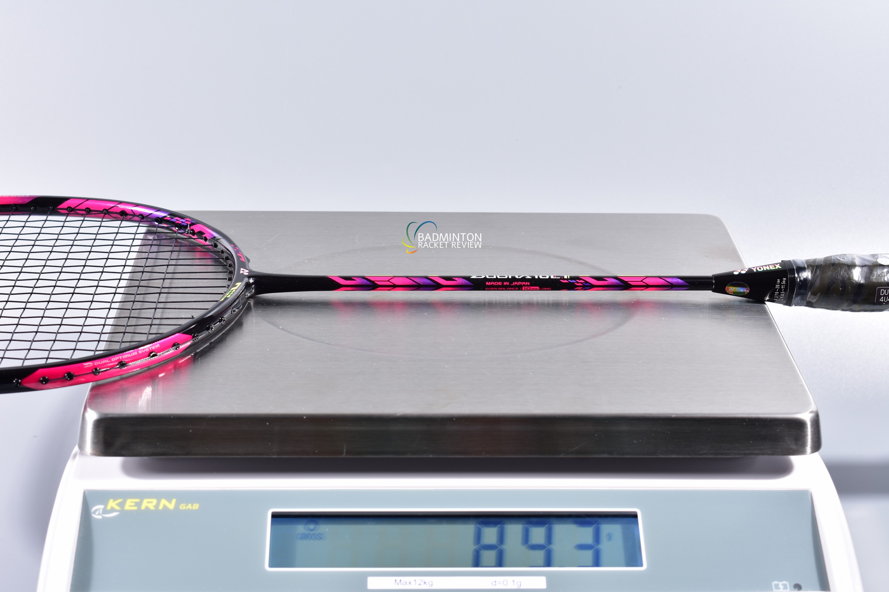 Yonex Duora 10LT Weight -