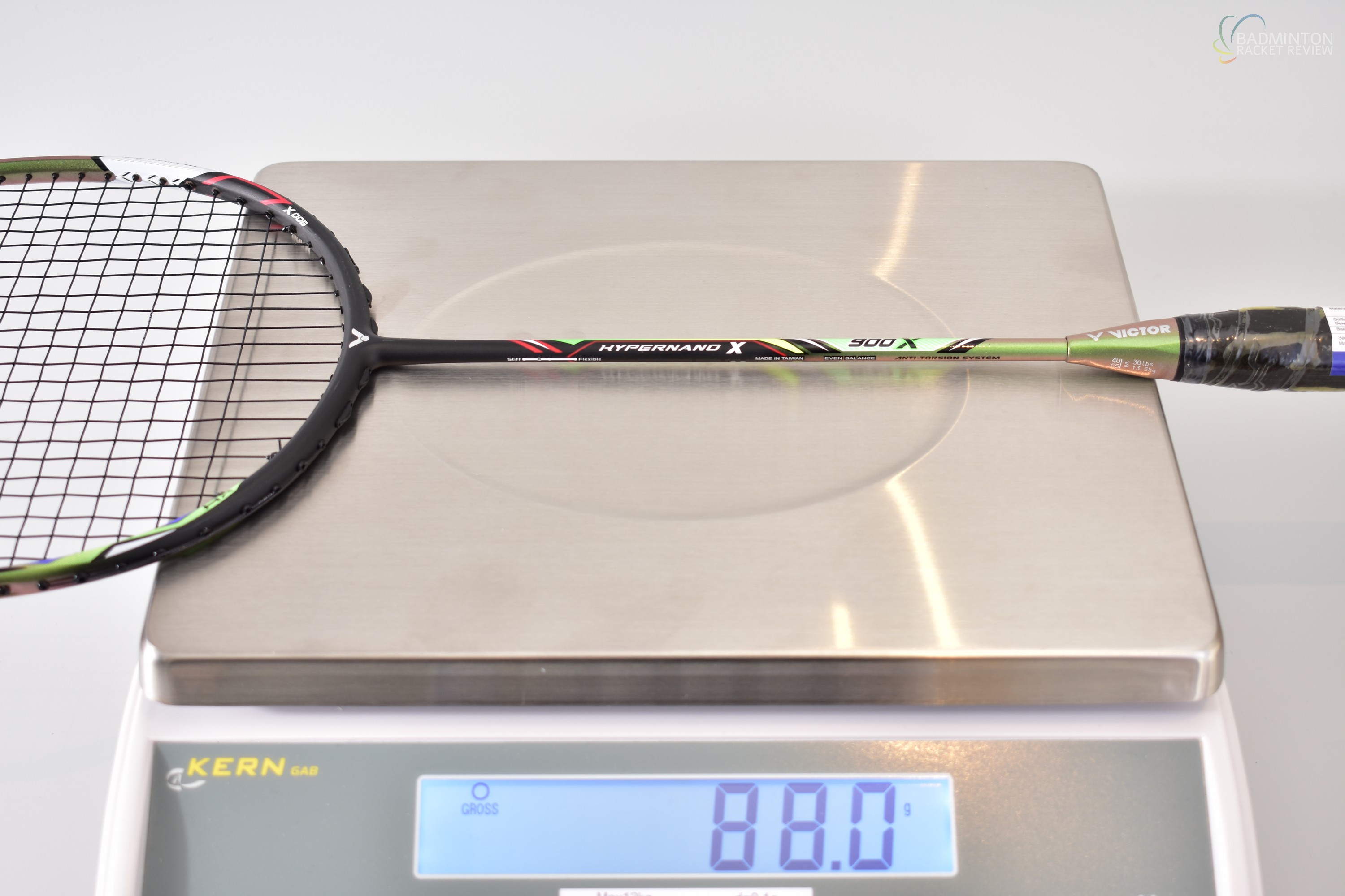 Victor Hypernano x 900X Badminton Racket Review